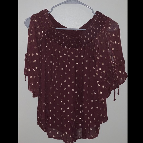 Abercrombie & Fitch Tops - Off the Shoulder Top